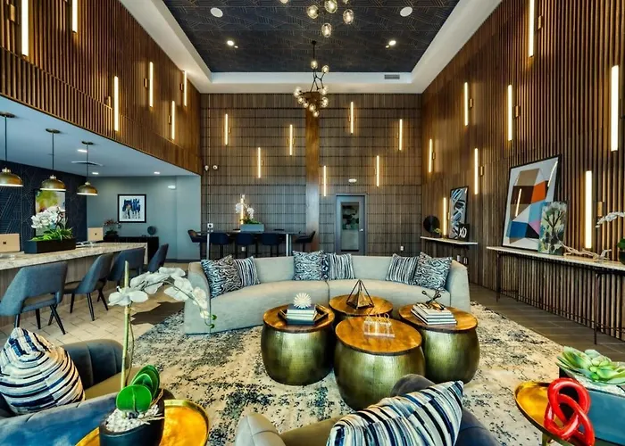 Apartment Stunning Westgate Cozysuites By Stadium With Pool 10