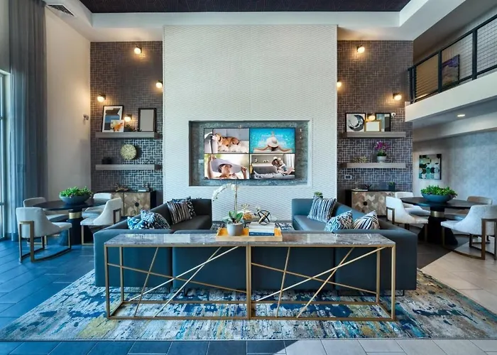 Stunning Westgate Cozysuites By Stadium With Pool 10 Apartment